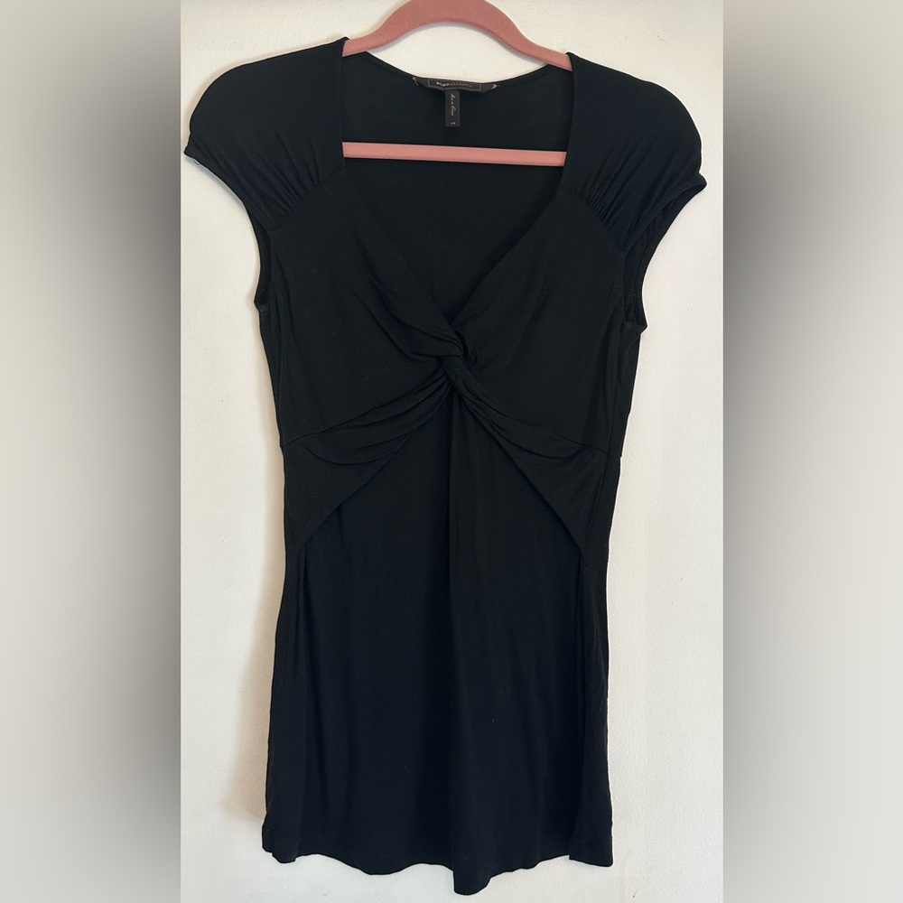BCBG Max Azria V Neck Twist Front Short Sleeve Top, Black, XS